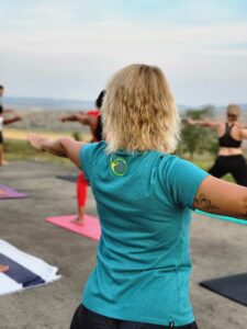 YOGA TRAVEL 11 - GÂRBOVA
